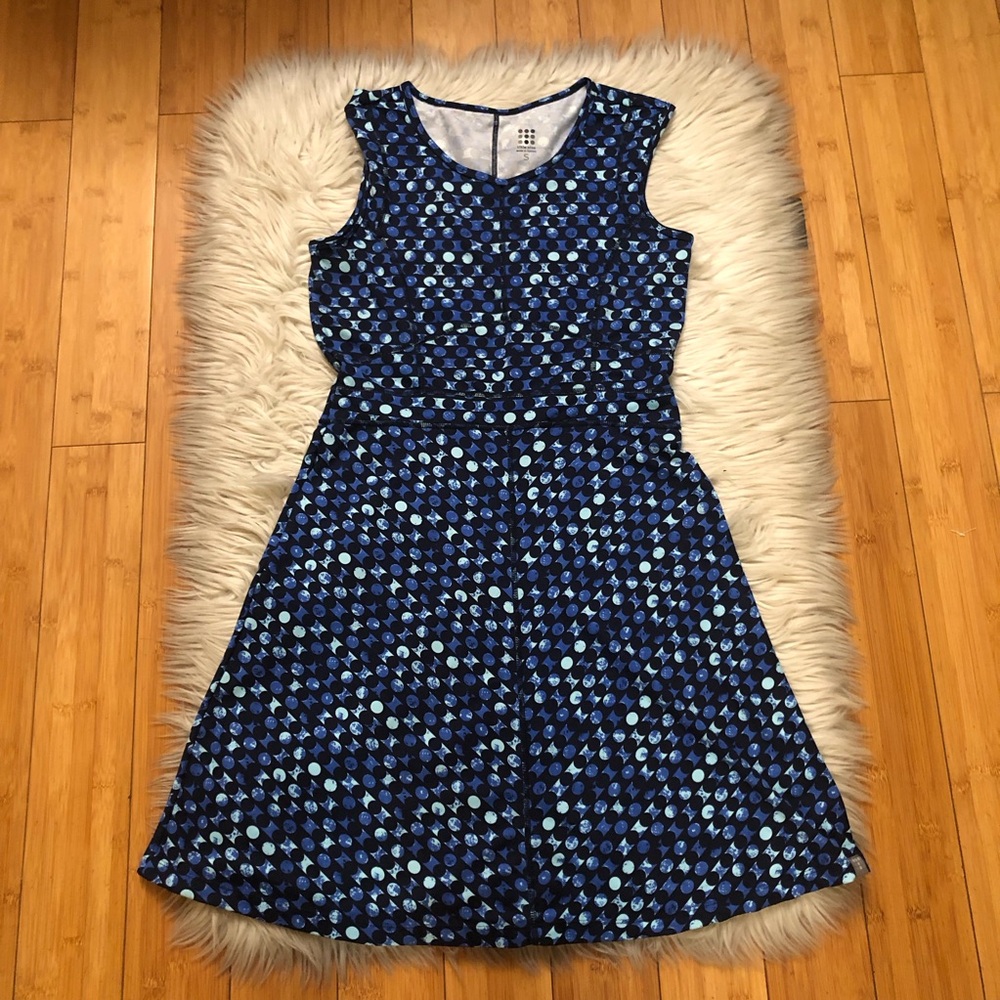 Title Nine Dream Fit & Flare Polka Dot Stiched Sleeveless Blue Athletic Dress S